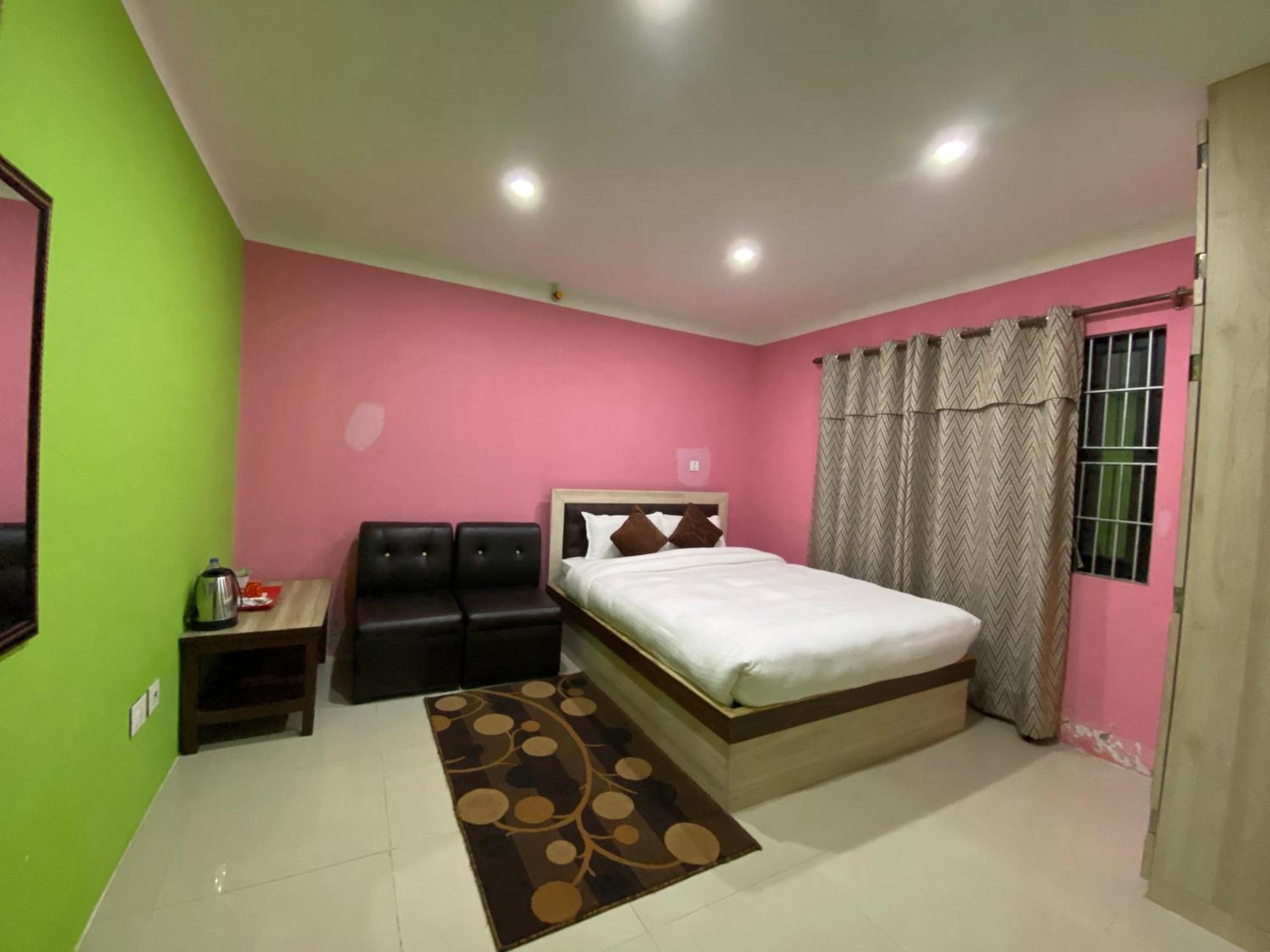 נגאקוט Chareli Resort מראה חיצוני תמונה