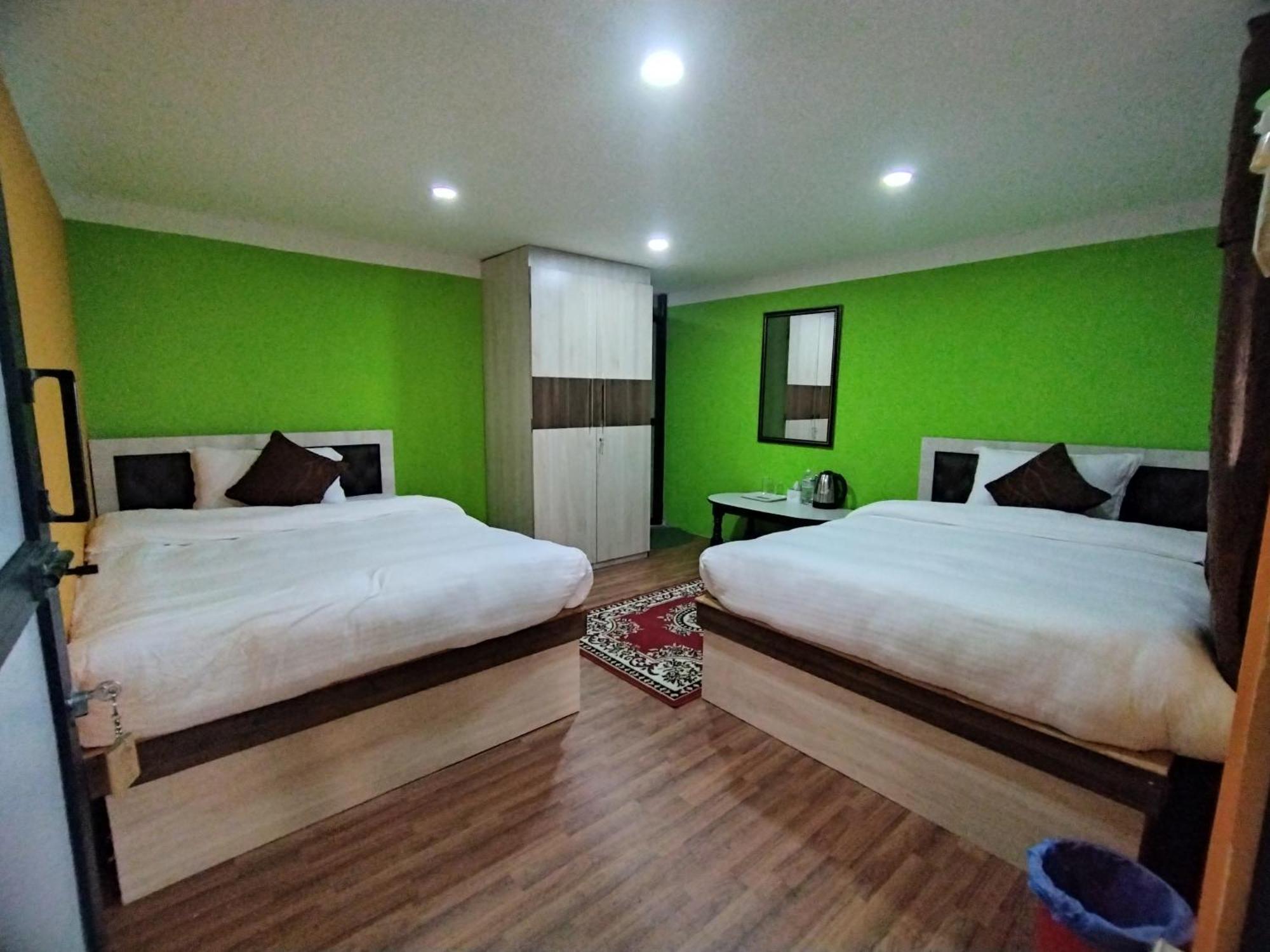 נגאקוט Chareli Resort מראה חיצוני תמונה